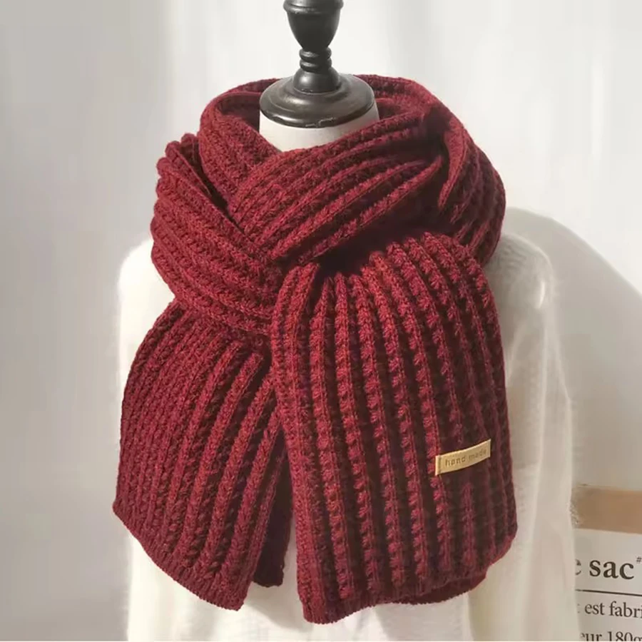 Mode hiver écharpe torsadée