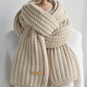 Écharpe tricot torsadée épaisse effet cachemire