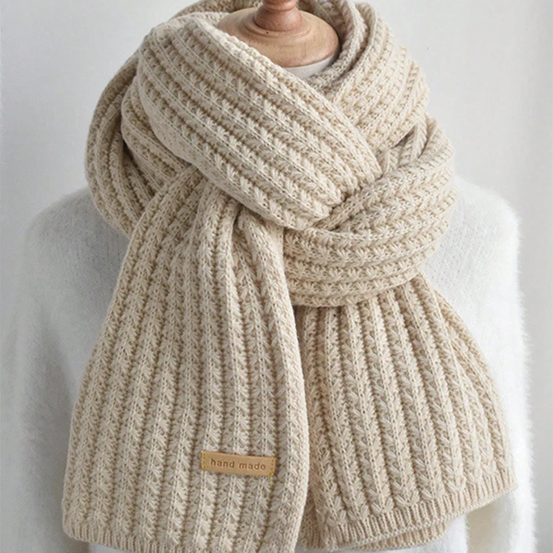 Écharpe tricot torsadée épaisse effet cachemire