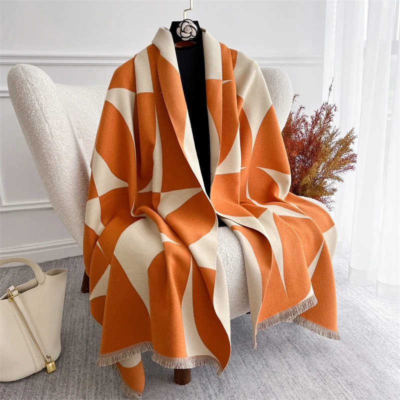 Echarpe versatile et chic